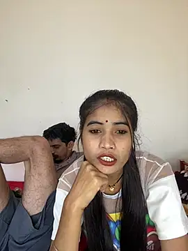 Snapshot of LOVELUST02 chatting on February 26, 7:19 am LOVELUST02 online show from February 26, 7:19 am