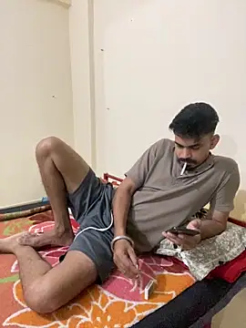 LOVELUST02 online show from April 1, 5:32 pm