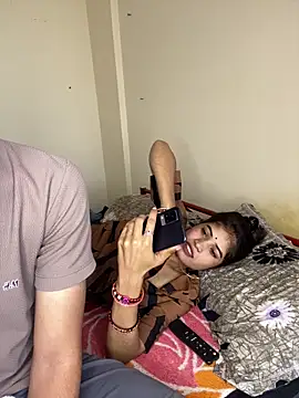 LOVELUST02 online show from April 2, 5:36 am