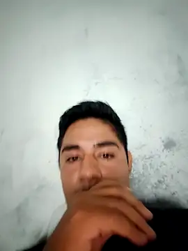 Hugaldo11 online show from April 20, 4:19 pm