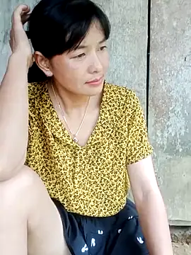 rinrin7700 online show from May 15, 1:25 am