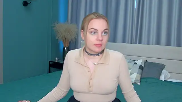 Glow Margo online show from March 8, 1:22 am