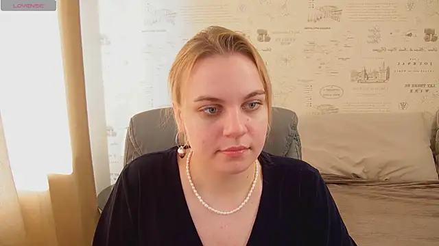 Glow Margo online show from June 8, 1:28 am