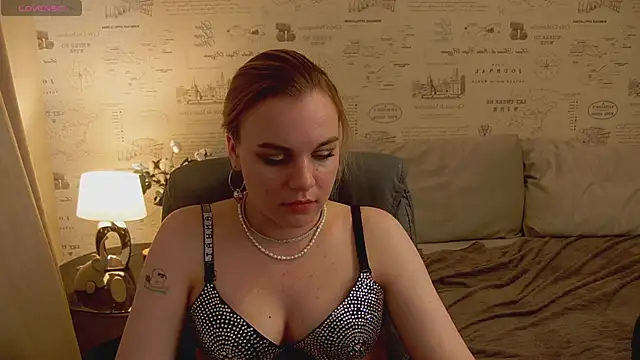 Glow Margo online show from June 11, 2:53 am