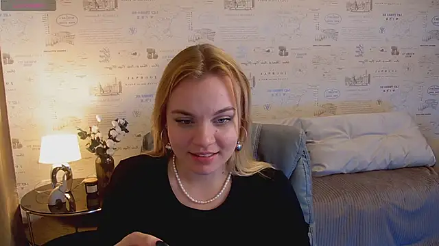 Glow Margo online show from May 6, 2:59 am