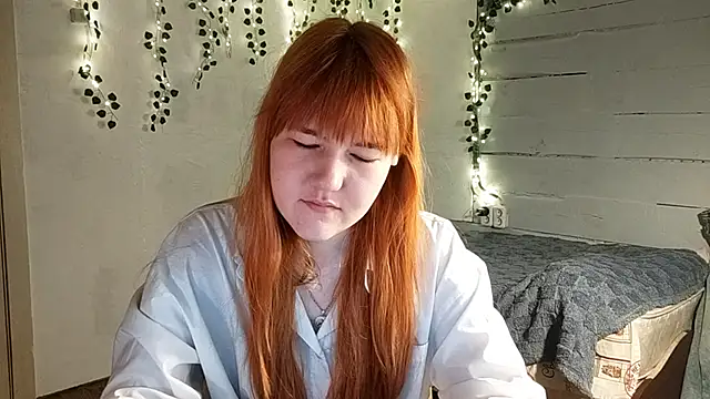 DinaFirebird online show from April 9, 5:20 am