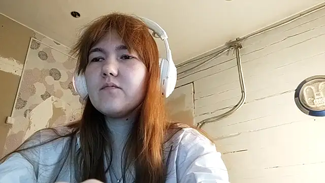 DinaFirebird online show from March 12, 5:13 am