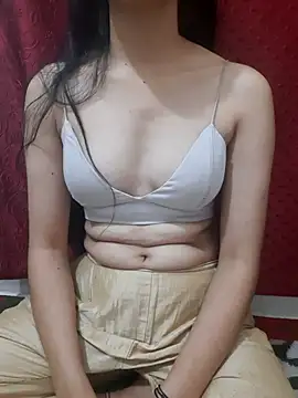 NeetuKumri online show from March 17, 4:04 am