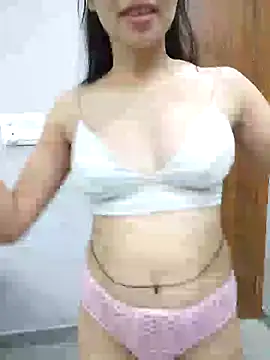 NeetuKumri online show from June 25, 5:18 pm