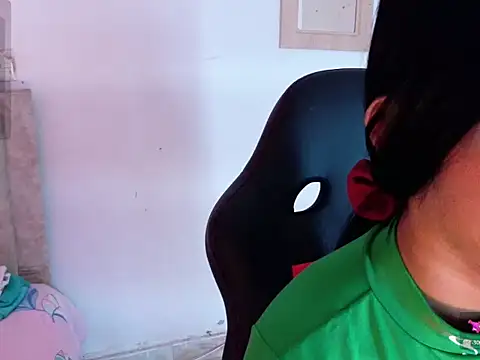 greys02 online show from March 3, 8:16 pm