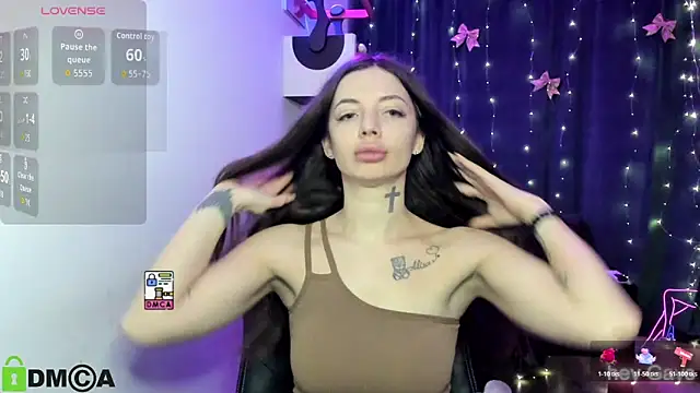 AlisMoonly online show from March 2, 7:26 am