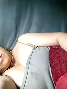 Lucie Fuzk online show from April 15, 9:26 pm