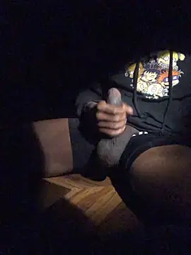 EricSwainn901 online show from May 25, 10:36 am
