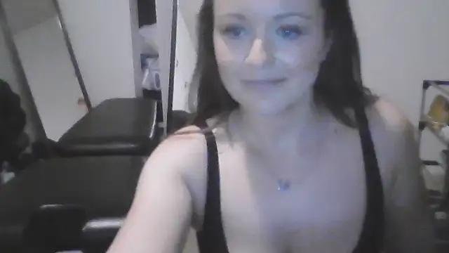 thenakedtrainer69 online show from April 18, 7:29 pm