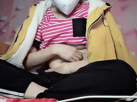 Angela203 online show from March 4, 5:04 am