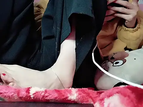 Snapshot of Angela203 chatting on February 26, 12:05 pm Angela203 online show from February 26, 12:05 pm