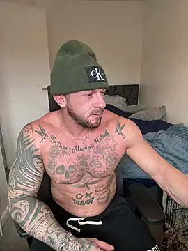 lockedinlad online show from March 8, 1:36 pm