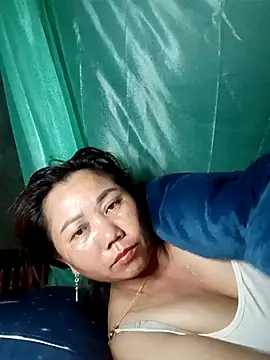 lyly sexx online show from May 5, 4:32 pm