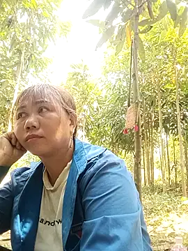 lyly sexx online show from April 9, 6:30 am