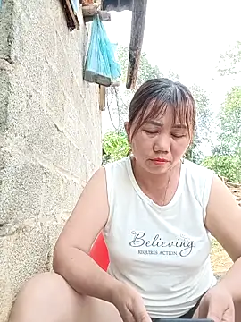 lyly sexx online show from April 22, 7:26 am