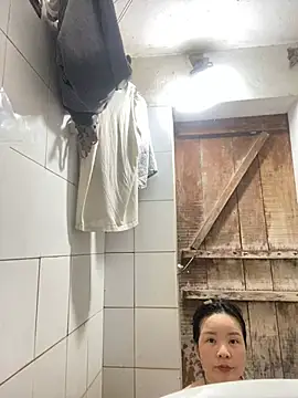 Ivy Trix2 online show from March 26, 3:38 am