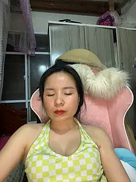 Ivy Trix2 online show from March 24, 3:01 pm