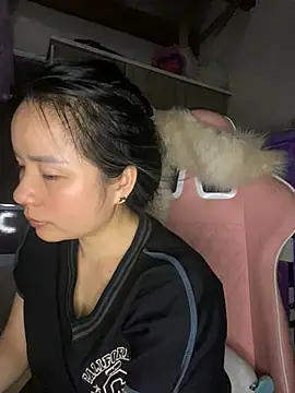 Ivy Trix2 online show from April 8, 3:46 pm