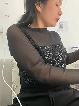 Ivy Trix2 online show from March 6, 7:36 am