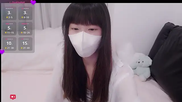 AiIris1 online show from April 18, 12:40 pm