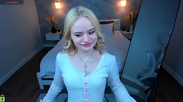 Tessa Ashe online show from March 19, 9:53 am