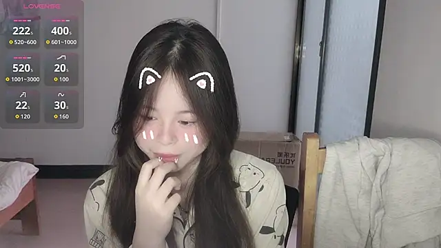 F-Yihao online show from April 14, 7:46 am