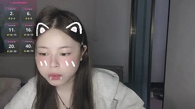 F-Yihao online show from April 9, 9:48 am