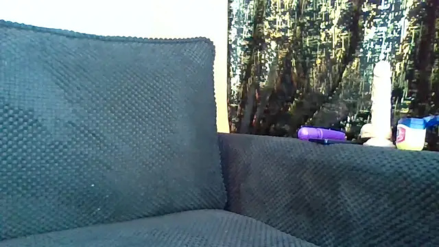 themhs online show from April 14, 2:22 pm