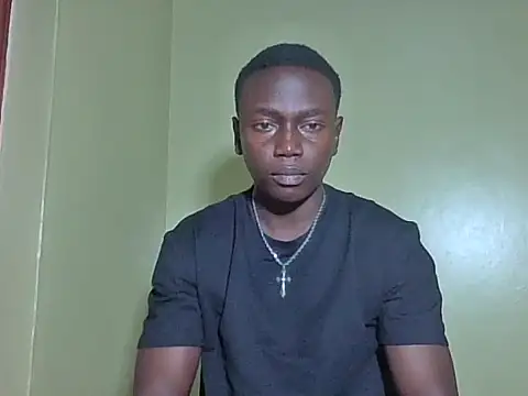 darkerberryguy online show from March 20, 6:14 am