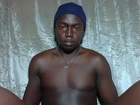 darkerberryguy online show from April 12, 5:44 am