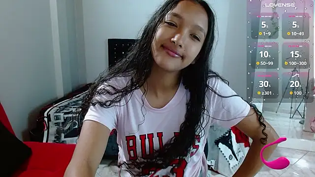 Lovingly Maria online show from March 13, 1:05 pm