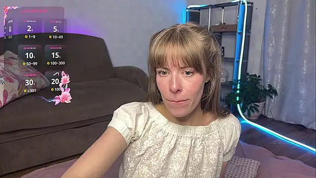 RosaMoore online show from April 5, 2:13 pm