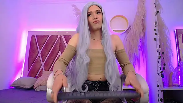 Snapshot of Evelyn_Thomas chatting on February 28, 7:57 pm Evelyn Thomas online show from February 28, 7:57 pm