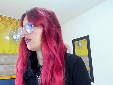 Snapshot of violeethh__ chatting on March 4, 12:35 pm violeethh online show from March 4, 12:35 pm