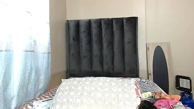 LexyDiana online show from March 29, 6:15 am