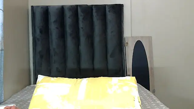 LexyDiana online show from April 22, 6:09 am