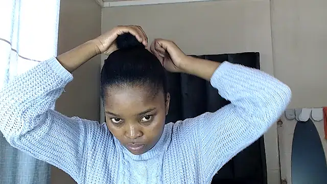 LexyDiana online show from April 24, 6:15 am