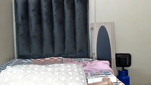 LexyDiana online show from April 12, 6:16 am