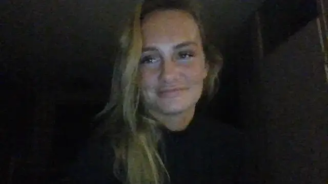 Lisanne30 online show from February 26, 8:53 pm