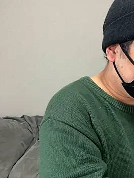 taro0410 online show from April 1, 2:24 am