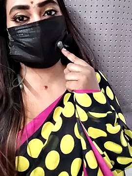 Cutie Nila online show from May 19, 5:36 am