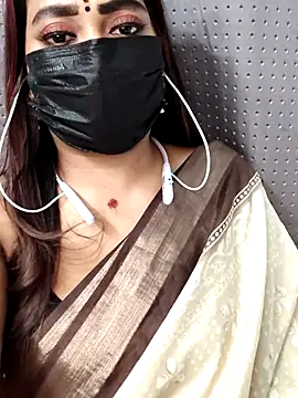 Snapshot of Cutie_Nila chatting on July 20, 4:31 am Cutie Nila online show from July 20, 4:31 am