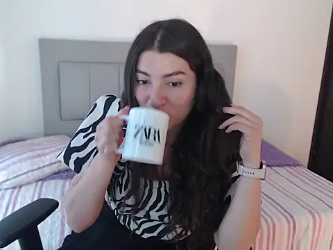 Julietaamado online show from March 30, 2:18 pm