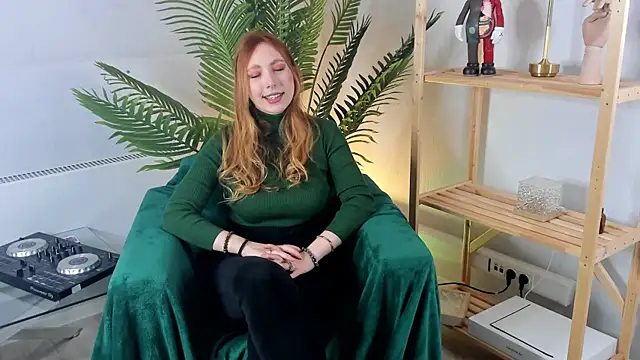 Snapshot of JacqulynVensel chatting on March 3, 12:34 pm JacqulynVensel online show from March 3, 12:34 pm