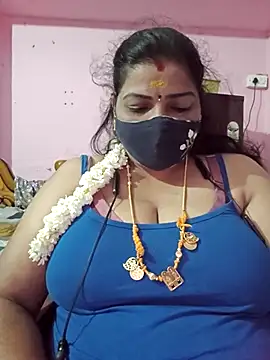 Snapshot of tamil_lathikaaa chatting on June 20, 5:51 pm tamil lathikaaa online show from June 20, 5:51 pm